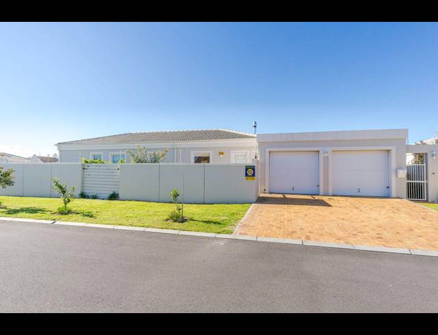 3 BEDROOM HOUSE TO LET IN SUNNINGDALE
